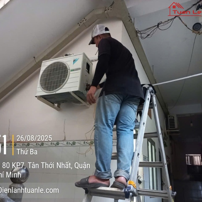 Vệ sinh máy lạnh và bơm ga 3 vệ sinh máy lạnh quận 12